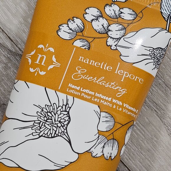 Nanette Lepore Everlasting Hand Lotion Cream with Vitamin E, 2.5 oz - Picture 5 of 5